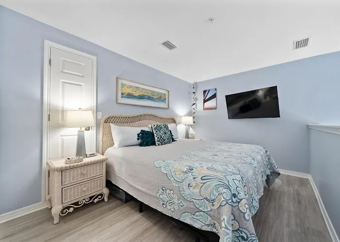 Grand Penthouse 3 By Youngs Suncoast