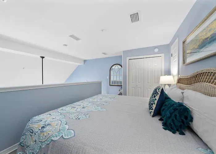 Grand Penthouse 3 By Youngs Suncoast Apartment