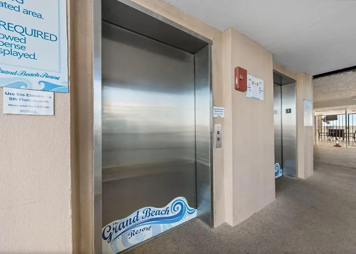 Grand Penthouse 3 By Youngs Suncoast Apartment